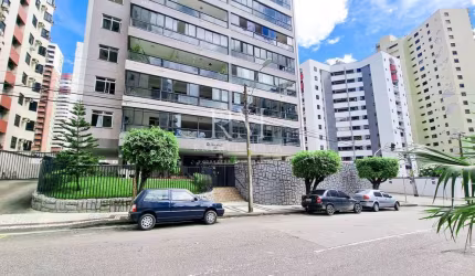 Imóvel para venda tem 130 metros quadrados com 3 quartos em Meireles