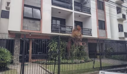 Apartamento em Centro  -  Campos dos Goytacazes