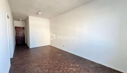 Apartamento 02 Dorm. em Centro  -  Campos dos Goytacazes