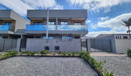 Sobrado à venda no bairro Pinheira - Palhoça/SC