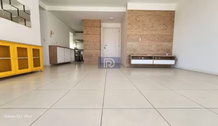 Apartamento à venda no bairro Pedra Branca - Palhoça/SC