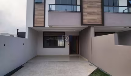 Sobrado à venda no bairro Forquilhas - São José/SC