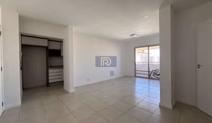 Apartamento à venda no bairro Centro - Palhoça/SC