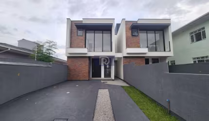 Sobrado à venda no bairro Areias - São José/SC