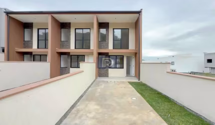 Sobrado à venda no bairro Sertão do Maruim - São José/SC