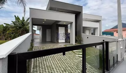 Casa à venda no bairro Aririu - Palhoça/SC