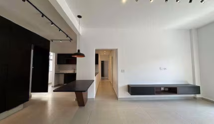 Apartamento com 3 dormitórios à venda, 130 m² por R$ 790.000,00 - Gonzaga - Santos/SP