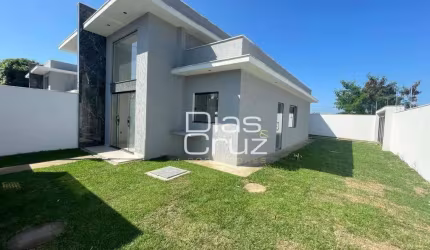 Casa à venda, 75 m² por R$ 380.000,00 - Extensão Serramar - Rio das Ostras/RJ