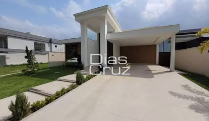 Casa no Viverde 2 com 4 suítes, área gourmet completa com piscina, sauna e churrasqueira!