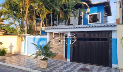Duplex com 4 quartos no Jardim Mariléa em Rio das Ostras