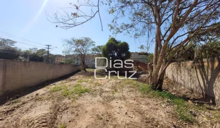 Terreno para alugar, 720 m² por R$ 4.000,01/mês - Colinas - Rio das Ostras/RJ