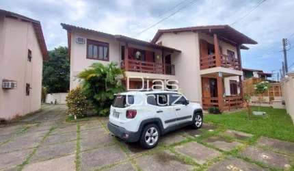 Apartamento à venda no bairro Novo Rio Das Ostras - Rio das Ostras/ 2 Quartos
