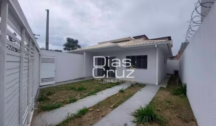 Casa com 2 quartos no Maria Turri em Rio das Ostras