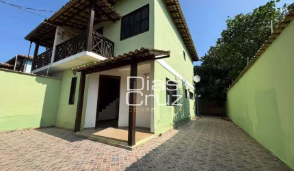 Duplex muito bem localizado no Mariléa em Rio das Ostras, 3 quartos