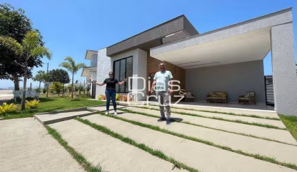 Casa linear no Alphaville com 3 quartos, área gourmet completa!
