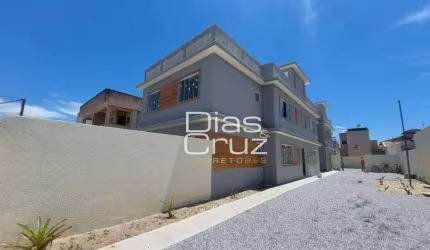 Cobertura com 2 quartos à venda, 90 m² por R$ 250.000 - Enseada das Gaivotas - Rio das Ostras/RJ