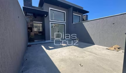 Casa com 2 quartos à venda, 65 m² por R$ 320.000 - Enseada das Gaivotas - Rio das Ostras/RJ
