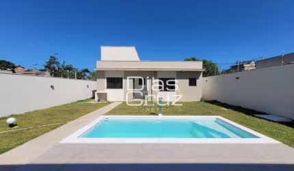 Casa com 4 quartos com piscina e varanda goutmet 360M² de terreno - Maria Turri - Rio das Ostras/RJ