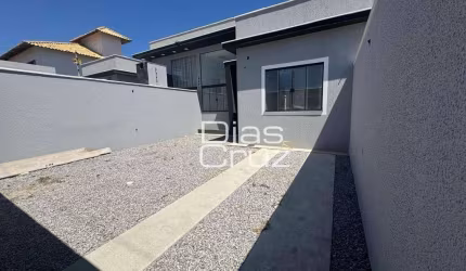 Casa com 2 quartos à venda, 60 m² por R$ 315.000 - Enseada das Gaivotas - Rio das Ostras/RJ