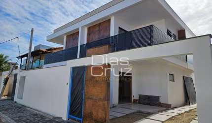 Casa vista mar com 3 quartos à venda, Recreio - Rio das Ostras/RJ