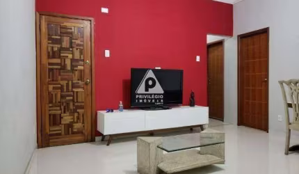 Casa 4 quartos 1 suite 1 vaga Jardim Shopping BRT comercio Jacarepagua Tanque