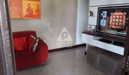 Casa 2 quartos 2 vagas 129 mts infra particular Freguesia Oportunidade