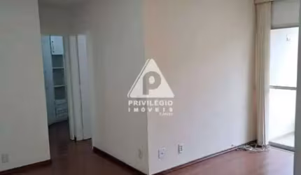 Apartamento 2 quartos com varanda sala 2 ambientes condomínio Infra 1 vaga Vista Linda Jacarepaguá Pechincha