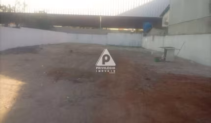 Terreno comercial 525 m² perto da praia da macumba