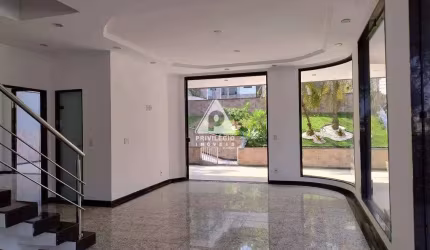 Casa triplex em condomínio, 3 suítes, piscina, área gourmet, infra-estrutura total, Vaga 4 carros Freguesia