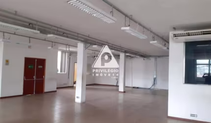 Prédio inteiro 7 andares Gamboa Centro Rio de Janeiro