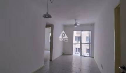 Apartamento 2 quartos, 1 suite, Infra total, vaga Pechincha