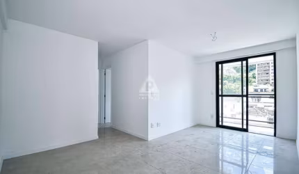 Apartamento 1ª locação, 2 quartos, 1 suíte, 1 banheiro social, 1 vaga, varanda gourmet.