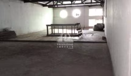 Casa de Rua - Excelente Galpão