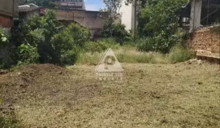 Vende-se Terreno: excelente localização próximo ao metrô