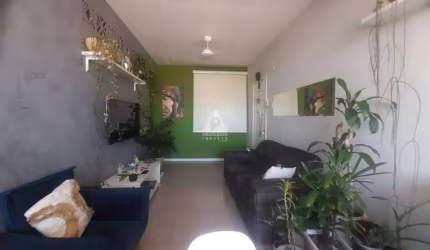 Apartamento no centro para vender na rua do santana próximo a presidente vargas andar alto vista livre.