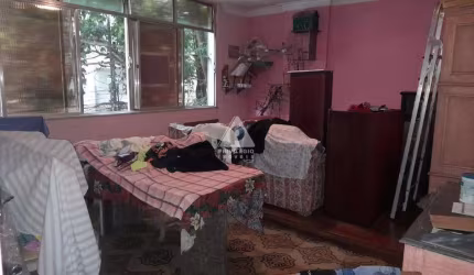 Apartamento á venda com 3 quartos, de frente