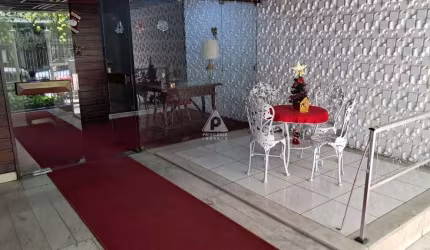 Apartamento a venda na Rua Visconde de Figueiredo, com 107 Metros Quadrados