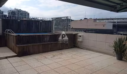 Cobertura Linear com 4 quartos,1 deles com suite e close, 114m2 e Vaga