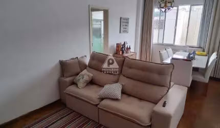 Apartamento Reformado 2qtos - 1vaga na escritura