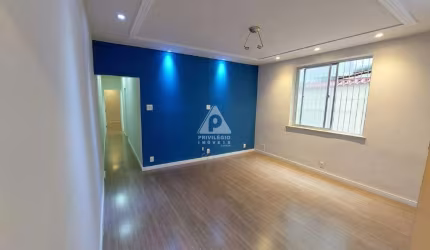 Apartamento à venda, 2 quartos, 1 suíte, 1 banheiro social, 80m², Grajaú - RJ