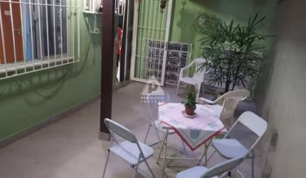 Apartamento de 2 quartos á venda , proximo ao hospital Badin, com area externa