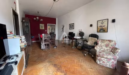 Apartamento 3 Quartos com Suíte e Vaga – Próximo à Estação São Francisco Xavier (Metrô)