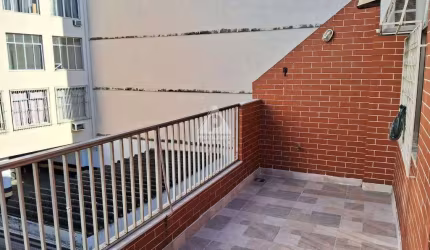 Casa de vila, triplex, 3 quartos e vaga de garagem