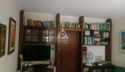 Apartamento à venda, 2 quartos, 1 suíte, 1 vaga, Copacabana - RIO DE JANEIRO/RJ
