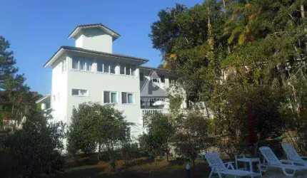 Casa de condomínio à venda, 4 suítes, 1 vaga, Carlos Guinle - Teresópolis/RJ