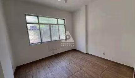 Apartamento sala/quarto reformando em Botafogo