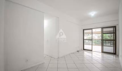 Apartamento à venda, 3 quartos, 1 suíte, 2 vagas, Recreio dos Bandeirantes - RIO DE JANEIRO/RJ