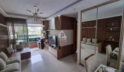 Apartamento à venda, 2 quartos, 1 suíte, 1 vaga, Recreio dos Bandeirantes - RIO DE JANEIRO/RJ