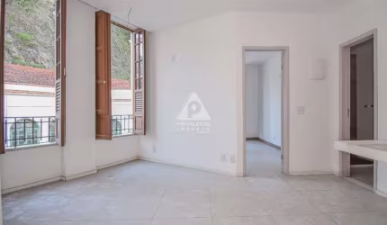 Apartamento à venda, 2 quartos, Centro - RIO DE JANEIRO/RJ