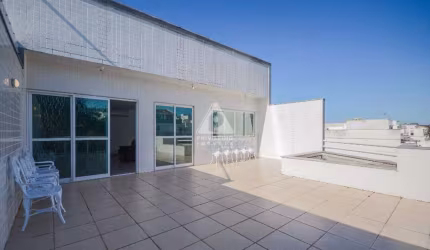 Espetacular Cobertura no Recreio, 3 suítes e 3 vagas na escritura!
